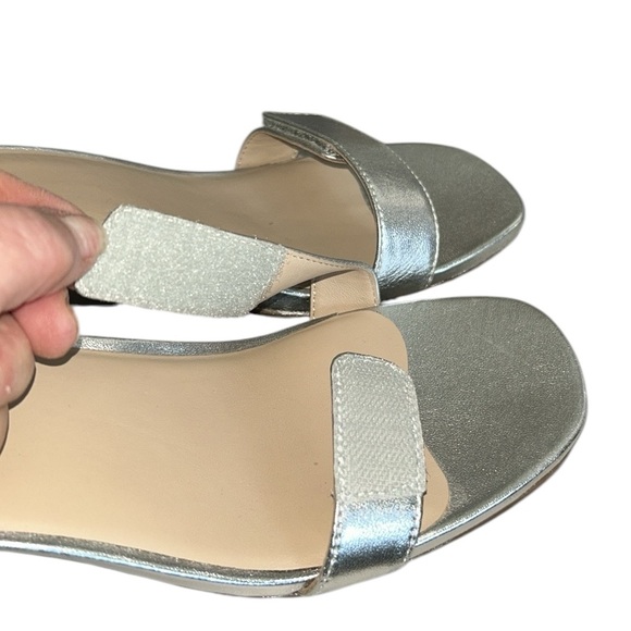 ABEO Avenue Strap in Silver Metallic Leather Dress Heel Sandal Size 9 - Picture 8 of 12